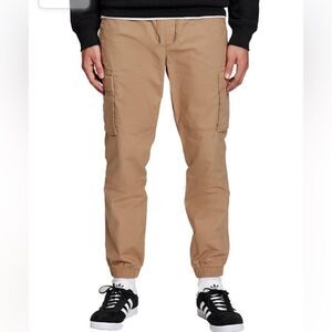 Gap Men’s Slim Leg Cargo Jogger- Elasticized Waist- Fuller Through The Thigh